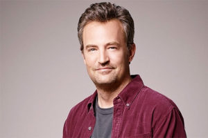 Matthew Perry as Oscar Madison in a publicity still from the ABC series, The Odd Couple.