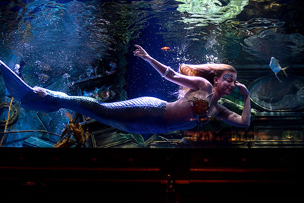 Mermaids, film, image,